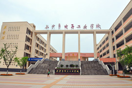 <b>L(zhng)ɳӹI(y)W(xu)У</b>
