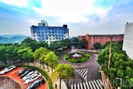 中國(guó)水電八局高級(jí)技工學(xué)校